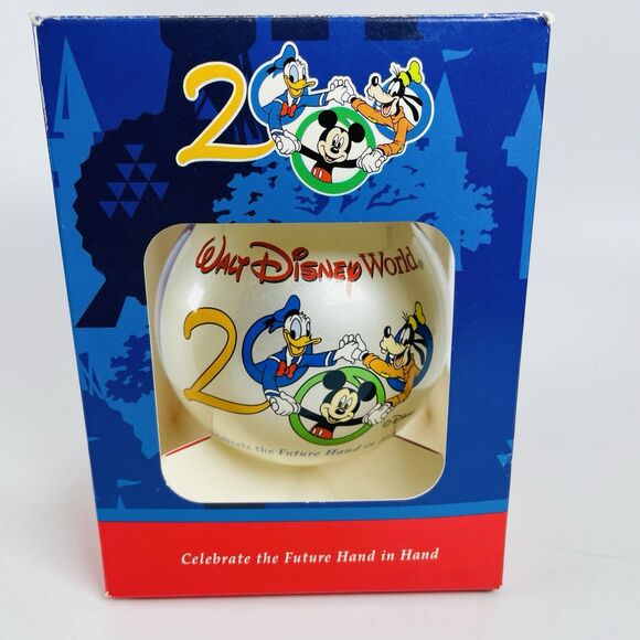Walt Disney World 2000 Millennium Glass Ball Ornament Donald Goofy Mickey in Box - Picture 1 of 8